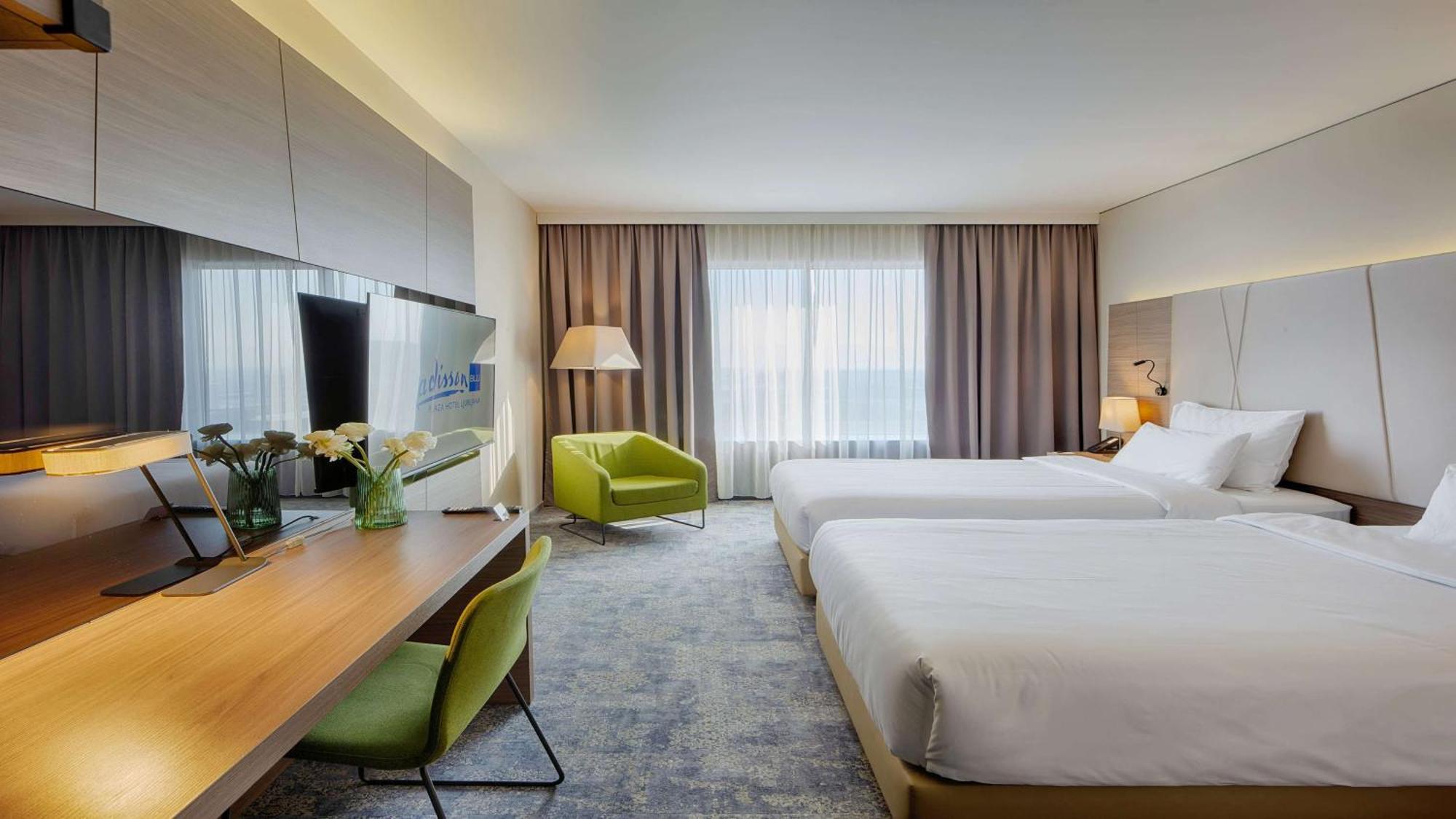 Radisson Blu Plaza Hotel Ljubljana Kültér fotó