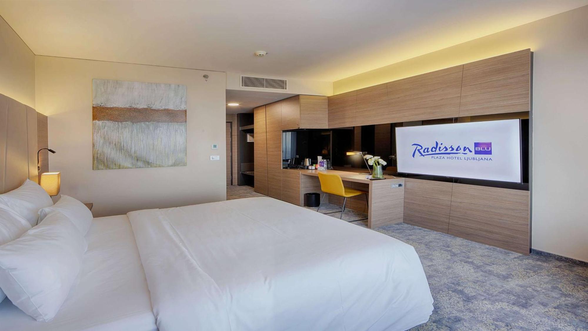 Radisson Blu Plaza Hotel Ljubljana Kültér fotó